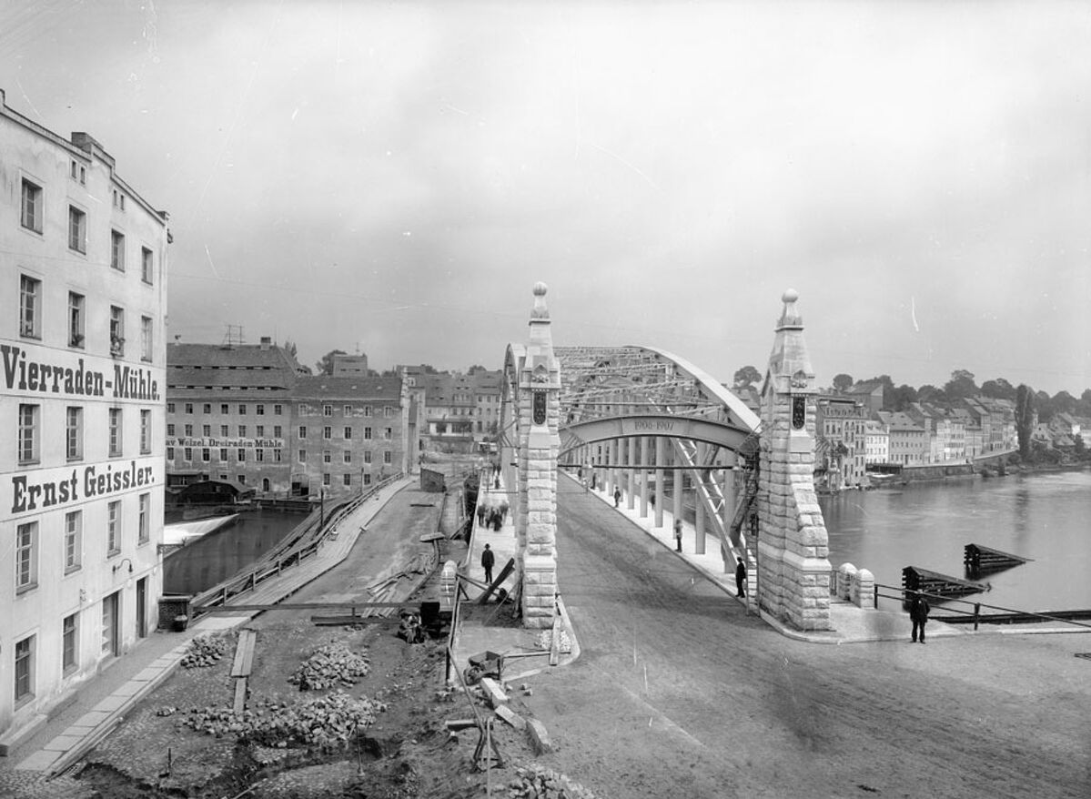Die neu errichtete Altstadtbrücke Görlitz, 1907, Robert Scholz, Foto: Ratsarchiv Görlitz